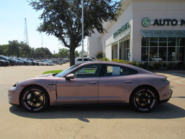 Used 2022 Porsche Taycan 4S image 10