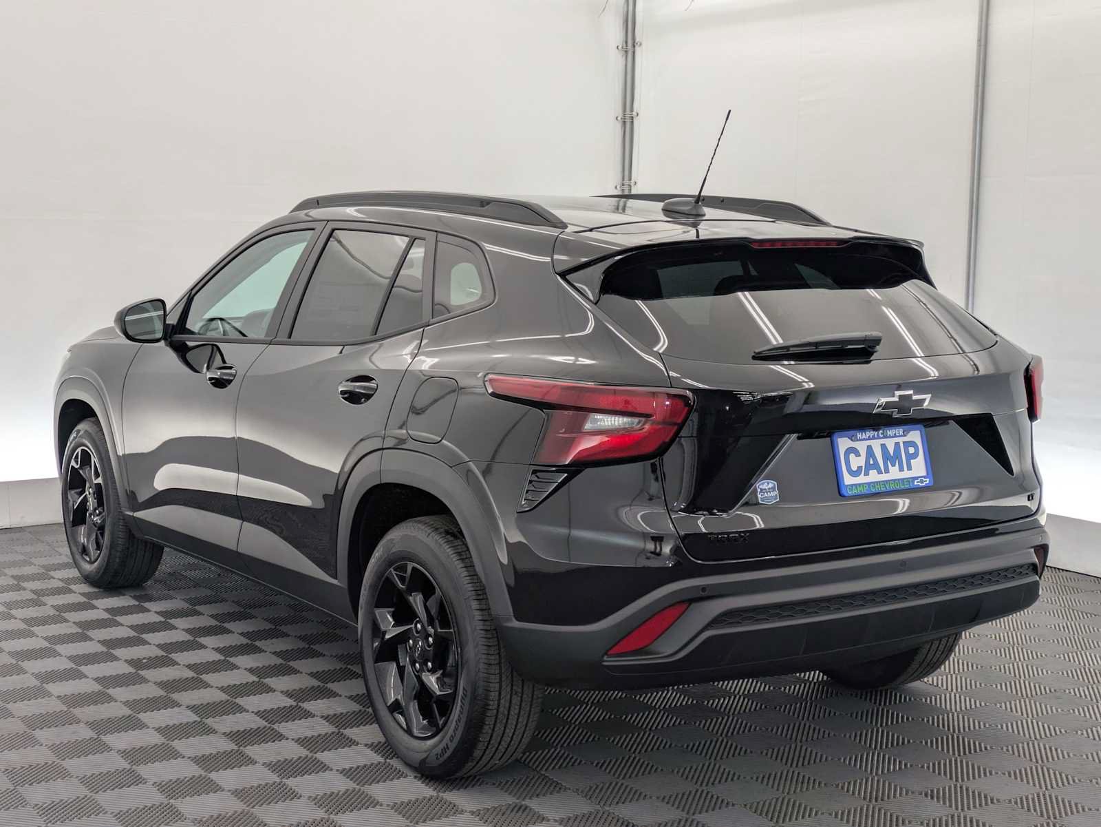 New 2026 Chevrolet Trax LT w/ Driver Confidence Package FWD image 4