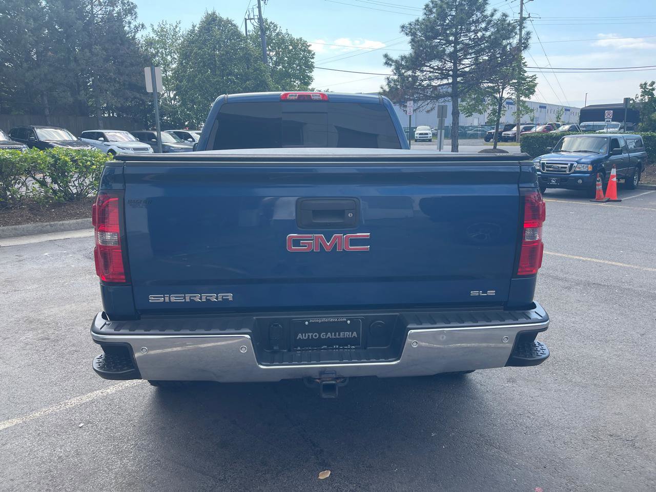 Used 2016 GMC Sierra 1500 SLE w/ SLE Value Package AWD/4WD image 7