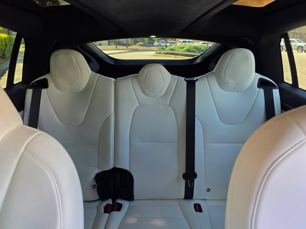 Used 2020 Tesla Model X Long Range AWD/4WD image 23