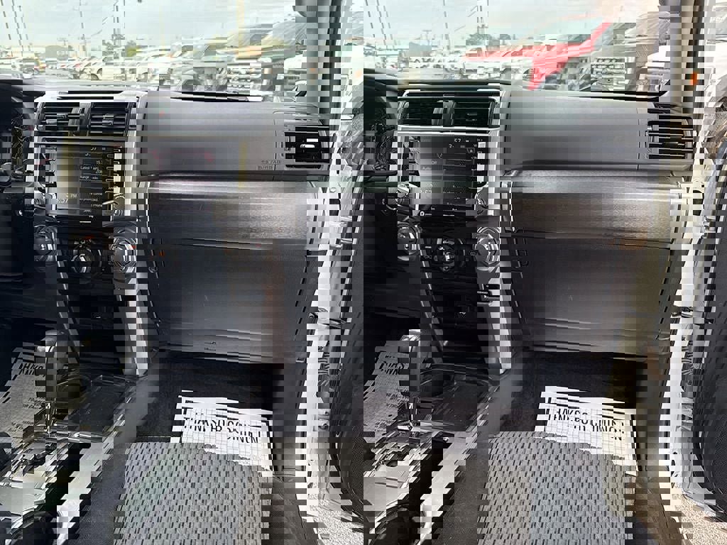 Used 2022 Toyota 4Runner SR5 image 18