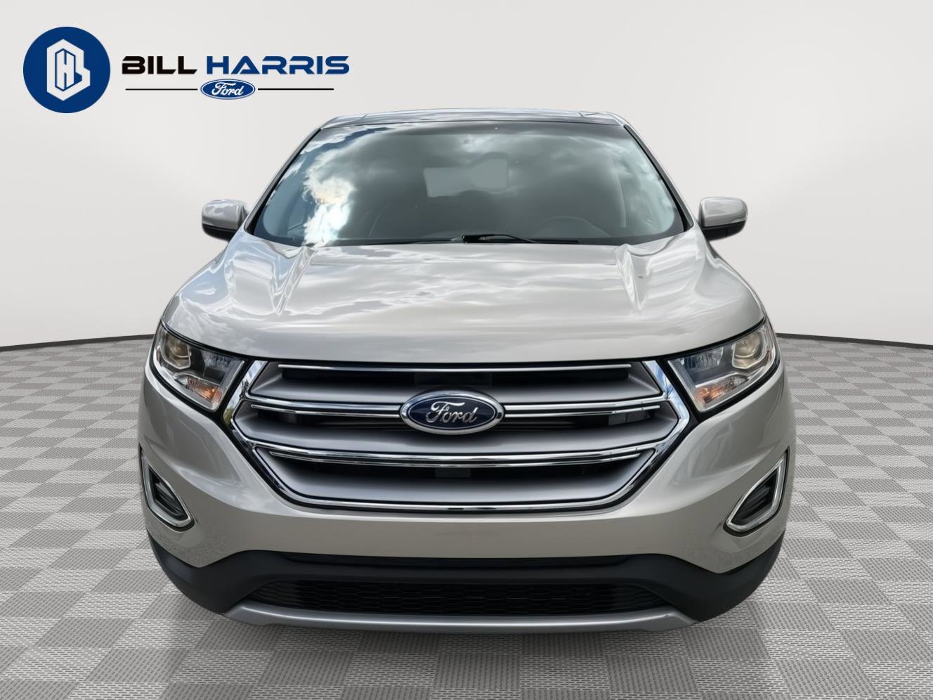 Used 2017 Ford Edge Titanium w/ Equipment Group 301A AWD/4WD image 2