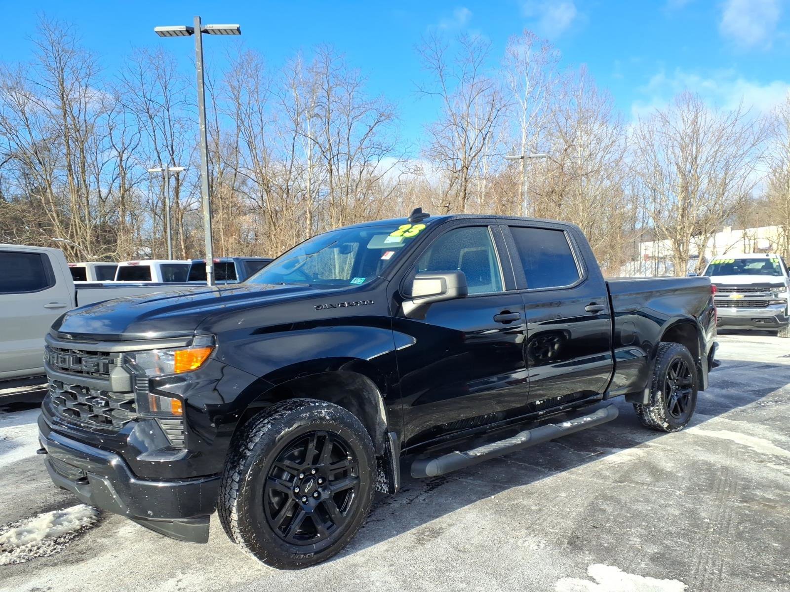 Used 2023 Chevrolet Silverado 1500 Custom w/ LPO, Dark Essentials Package AWD/4WD image 3