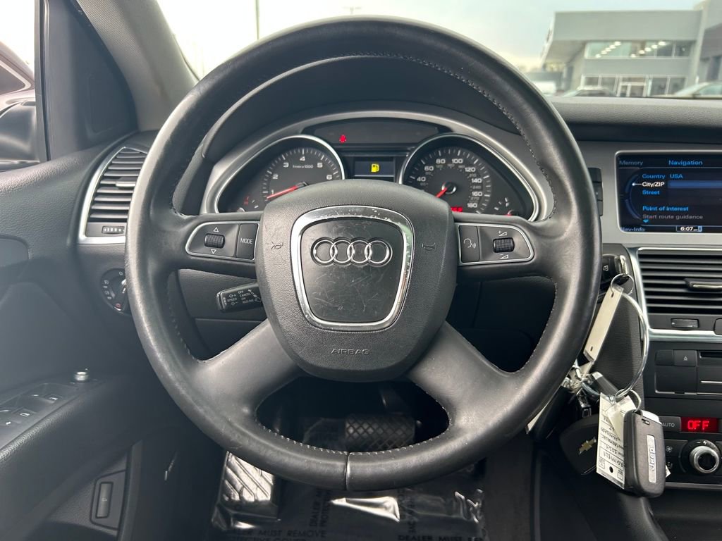 Used 2011 Audi Q7 3.0T Premium Plus image 10
