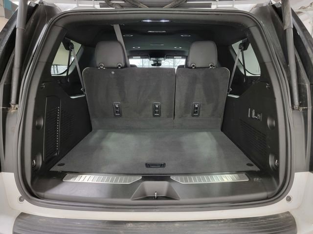 Certified 2023 Chevrolet Suburban High Country AWD/4WD image 35