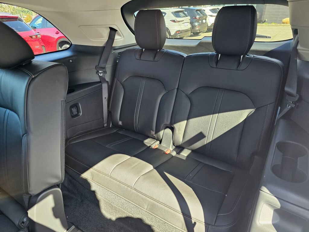 New 2026 MAZDA CX-90 Plug-In Hybrid w/ Preferred image 24