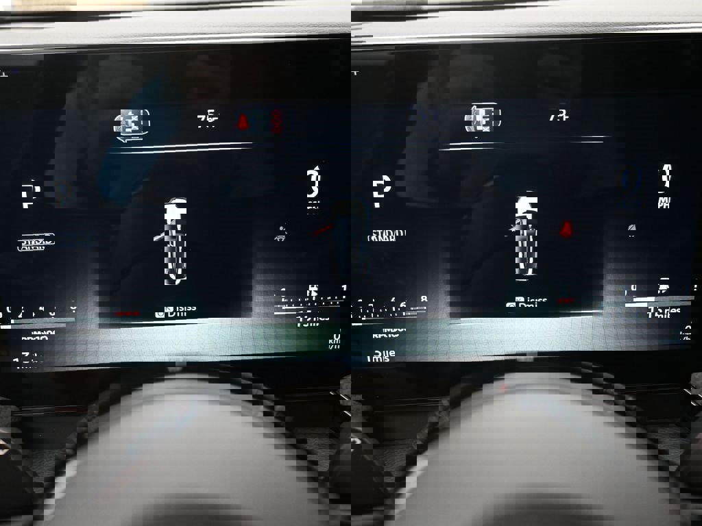 New 2026 Nissan Kicks SR image 15