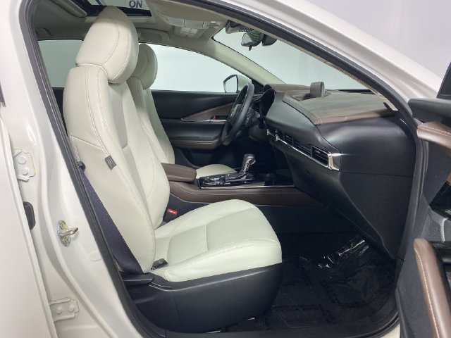 Used 2025 MAZDA CX-30 AWD 2.5 S w/ Premium Package image 8
