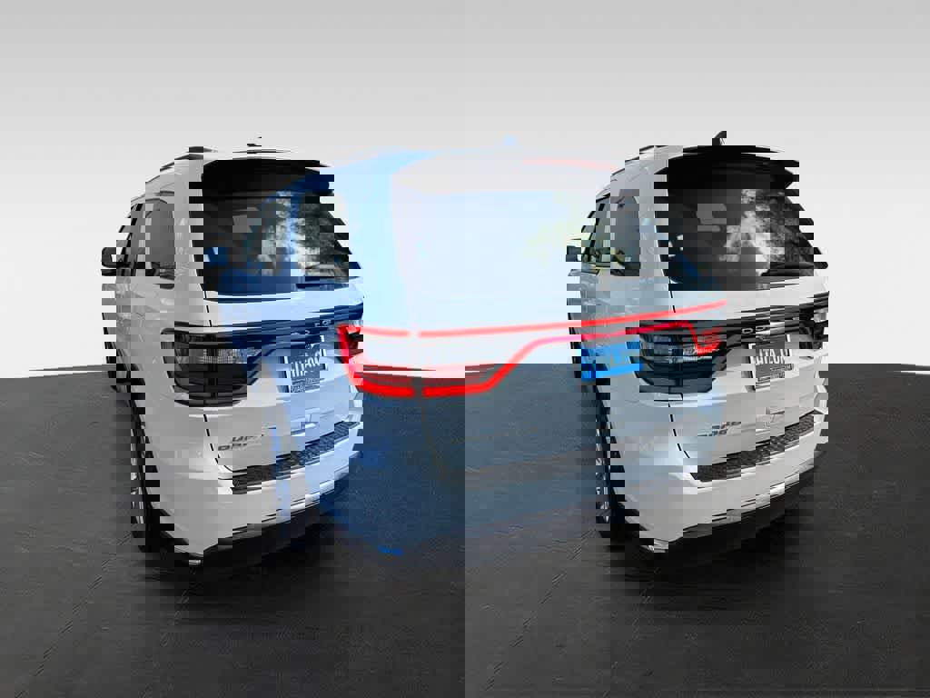 Used 2023 Dodge Durango SXT image 4