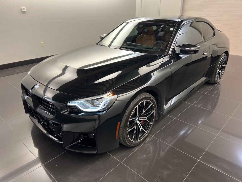 Used 2024 BMW M2 w/ Lighting Package image 3