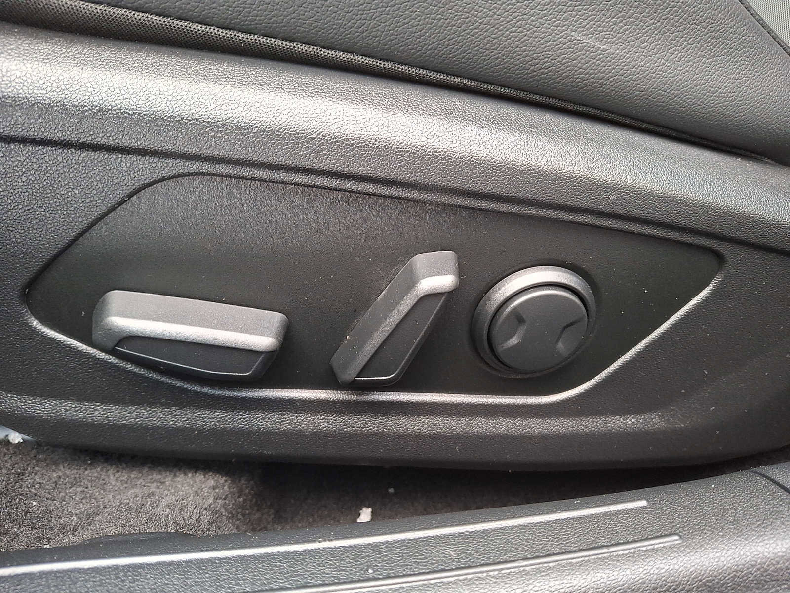 Used 2022 Hyundai Elantra N Line w/ Cargo Package image 6