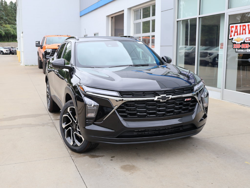 New 2026 Chevrolet Trax RS w/ Sunroof Package FWD image 36