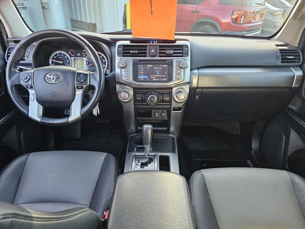 Used 2018 Toyota 4Runner SR5 Premium image 25
