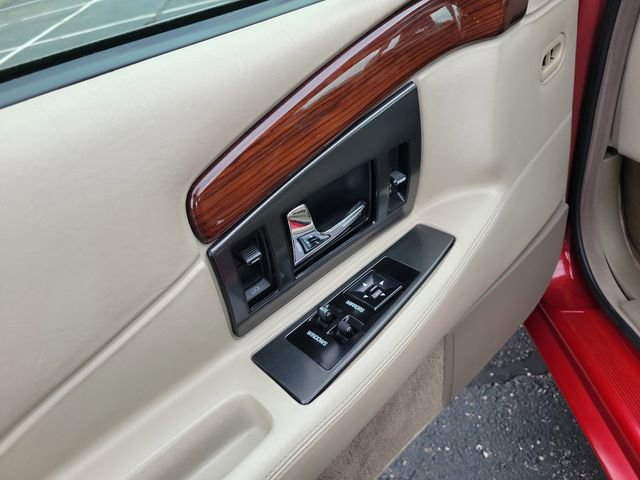 Used 1995 Cadillac Eldorado image 17