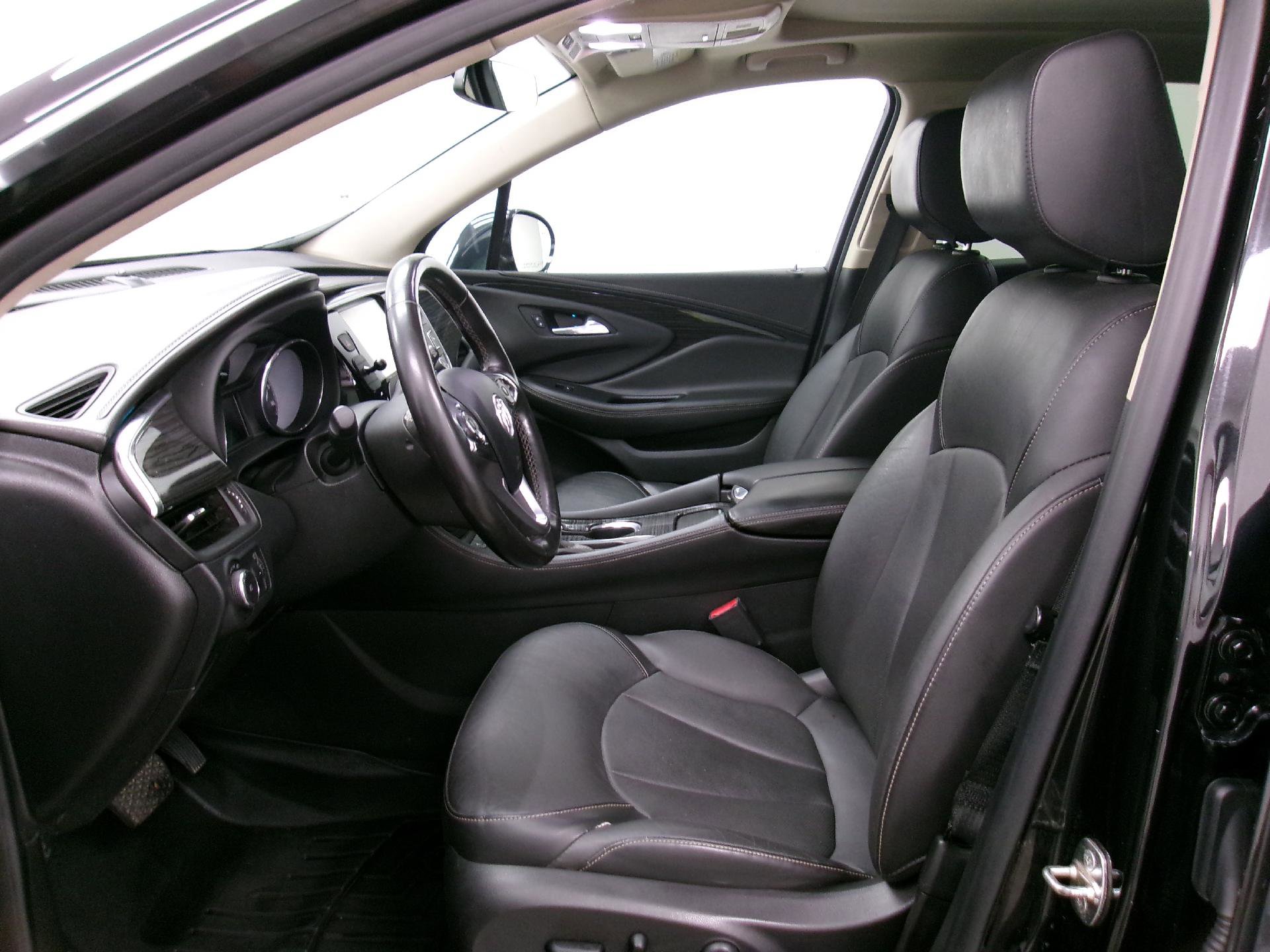 Used 2017 Buick Envision Essence image 11