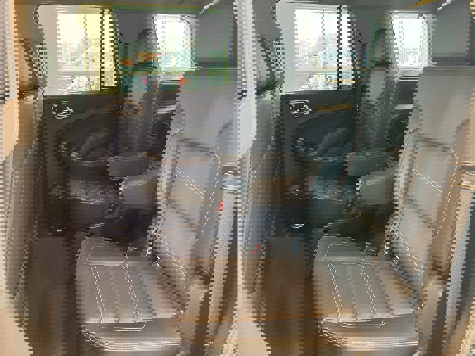 Used 2020 GMC Yukon Denali w/ Denali Ultimate Package image 29