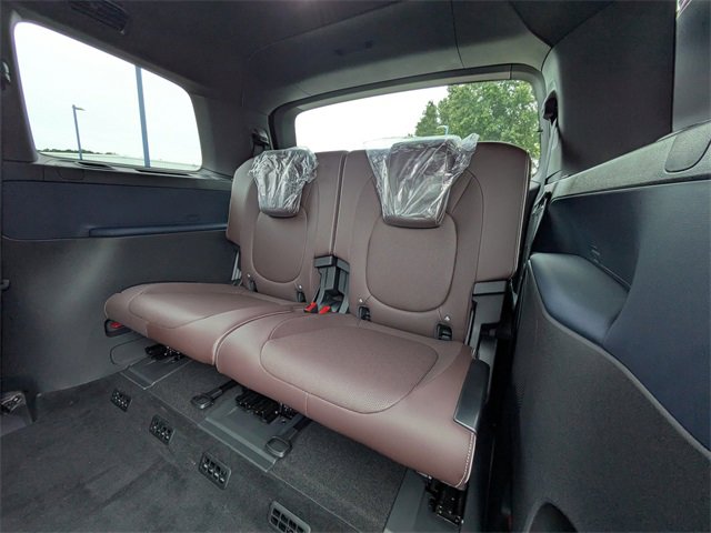 New 2025 Volkswagen ID. Buzz Pro S Plus image 16