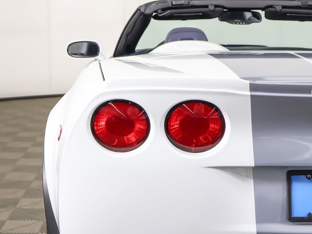 Used 2013 Chevrolet Corvette 427 w/ 1SC Preferred Equipment Group RWD image 14