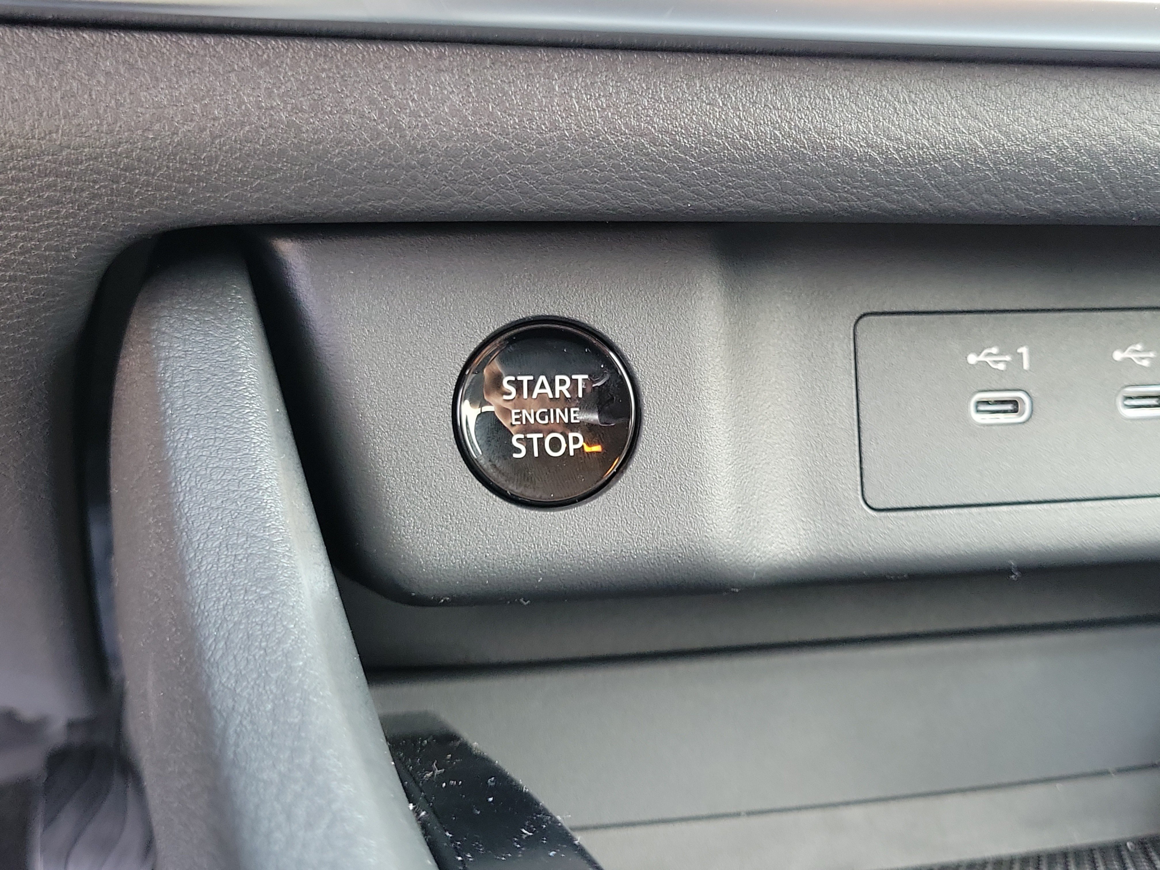 New 2026 Nissan Rogue SV w/ Cold Weather Package AWD/4WD image 28