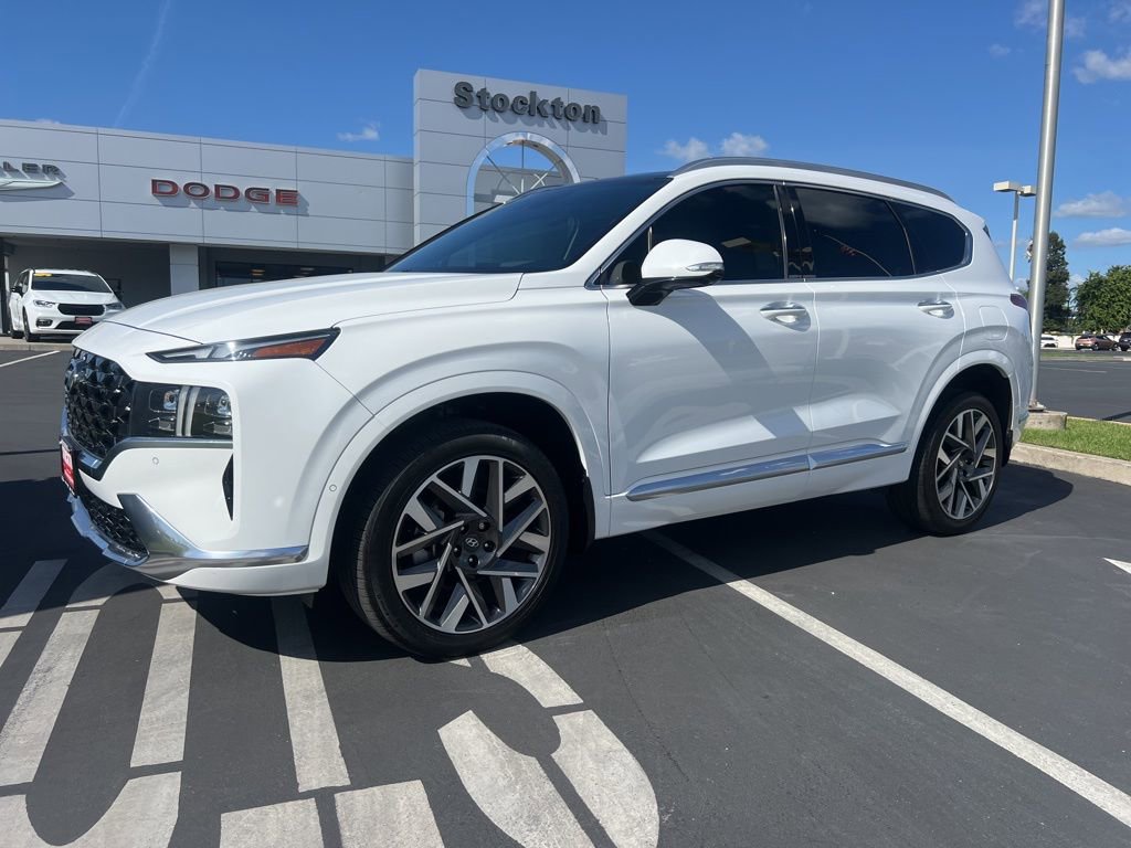 Used 2023 Hyundai Santa Fe Calligraphy AWD/4WD image 3