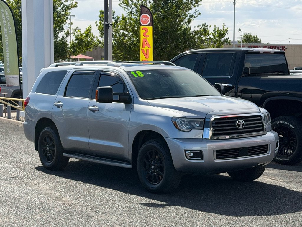 Used 2018 Toyota Sequoia Limited w/ Safety & Convenience Package AWD/4WD image 57