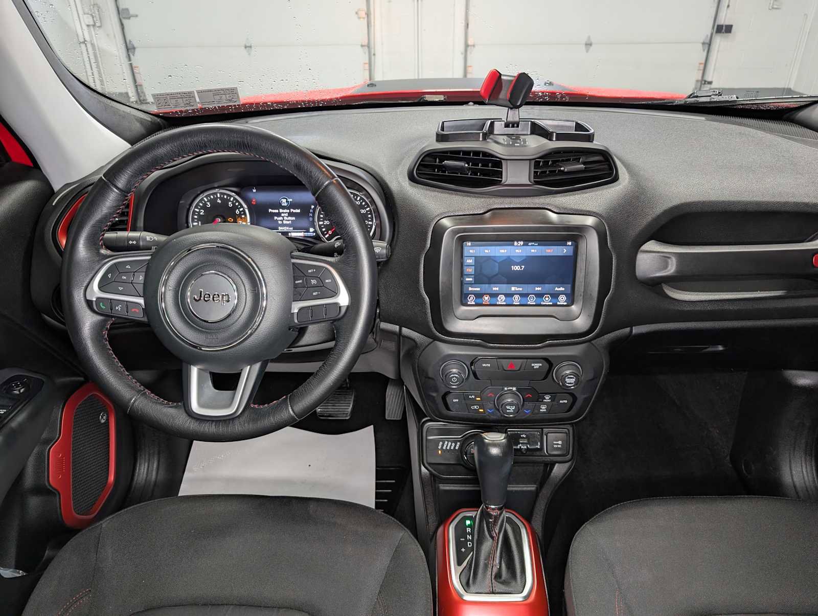 Used 2018 Jeep Renegade Trailhawk AWD/4WD image 18