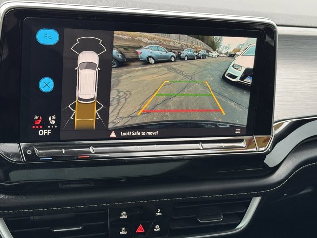 Used 2024 Volkswagen Atlas Cross Sport SE w/ Panoramic Sunroof Package image 20