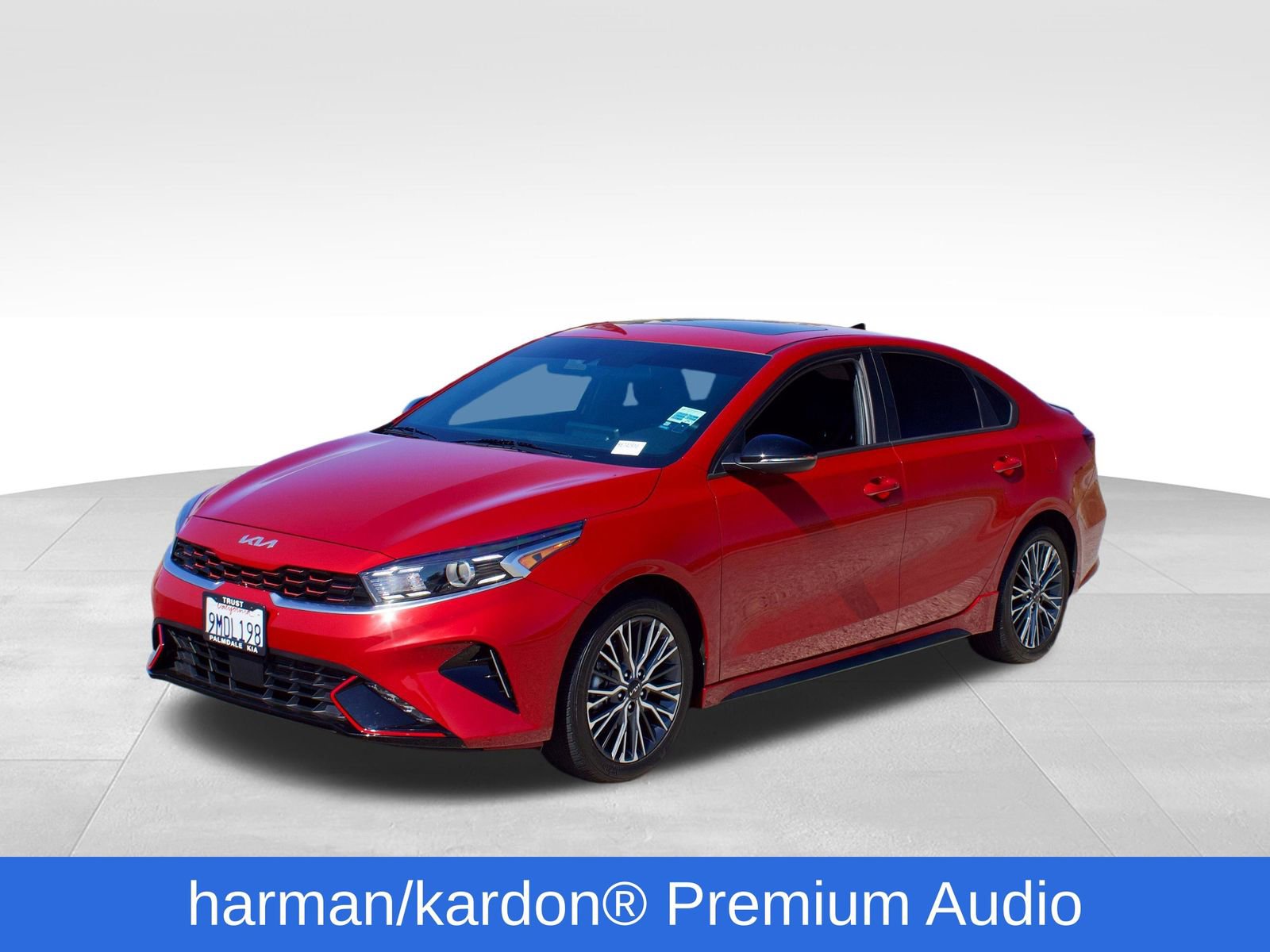 Used 2024 Kia Forte GT-Line w/ GT-Line Premium Package FWD image 4