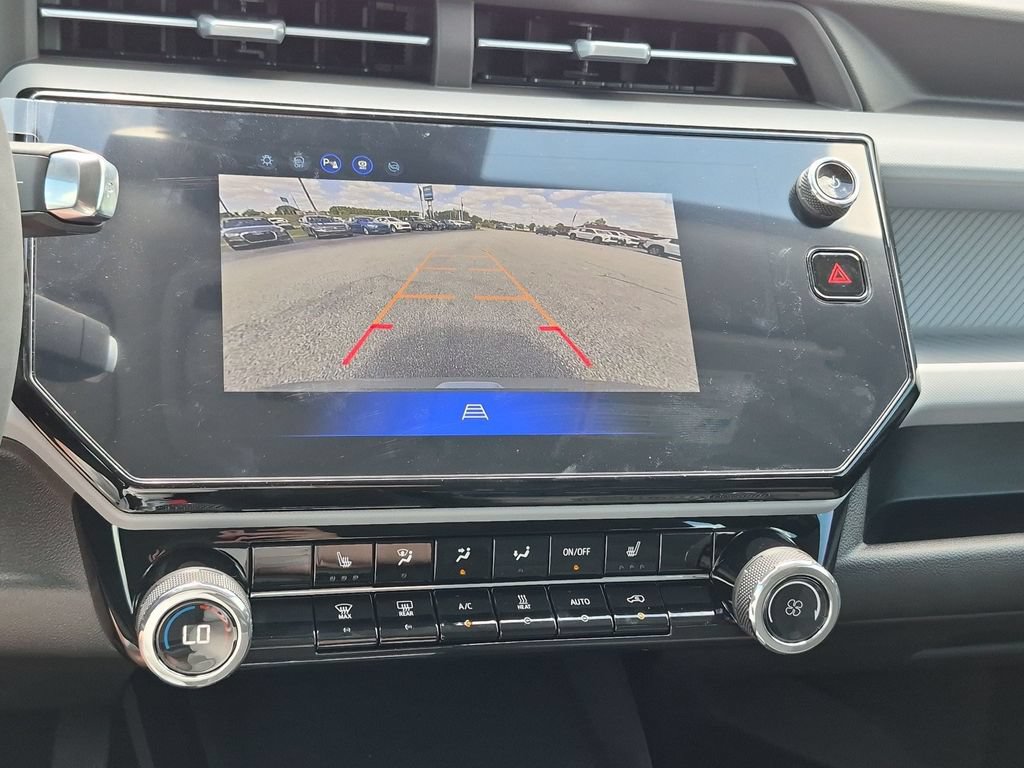 New 2027 Chevrolet Bolt LT w/ Comfort Package FWD image 23