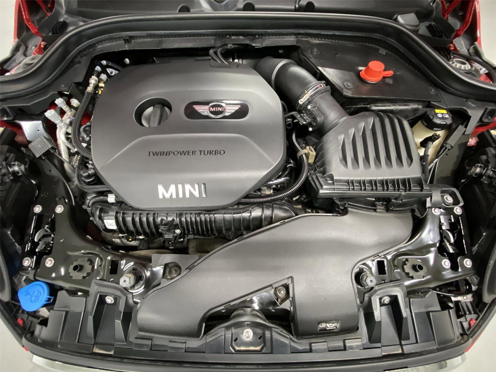 Used 2019 MINI Cooper S image 22