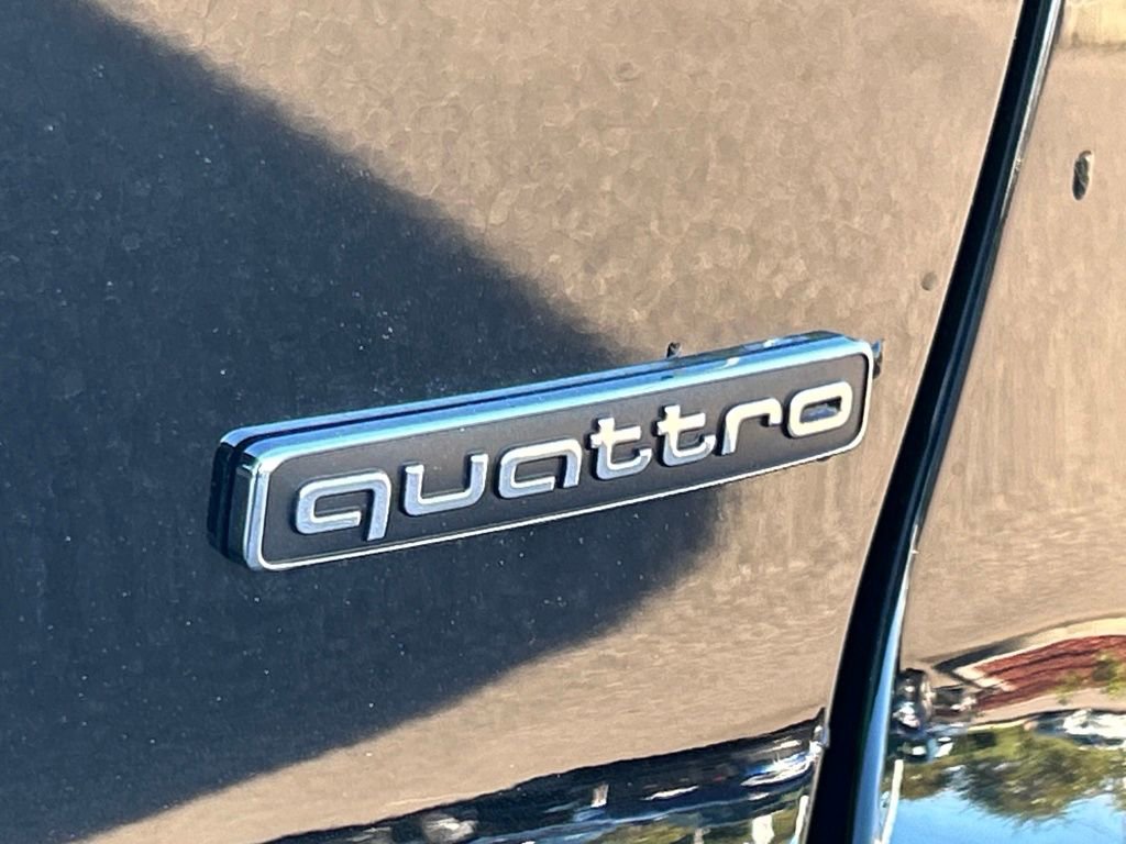 Used 2024 Audi Q4 e-tron Premium w/ Convenience Package image 54