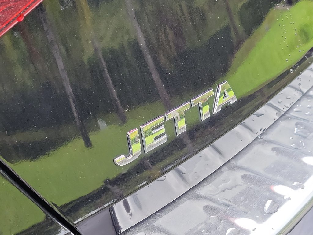 Used 2019 Volkswagen Jetta SEL Premium FWD image 5