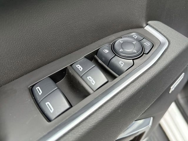 Used 2025 Chevrolet Silverado 1500 LTZ image 13