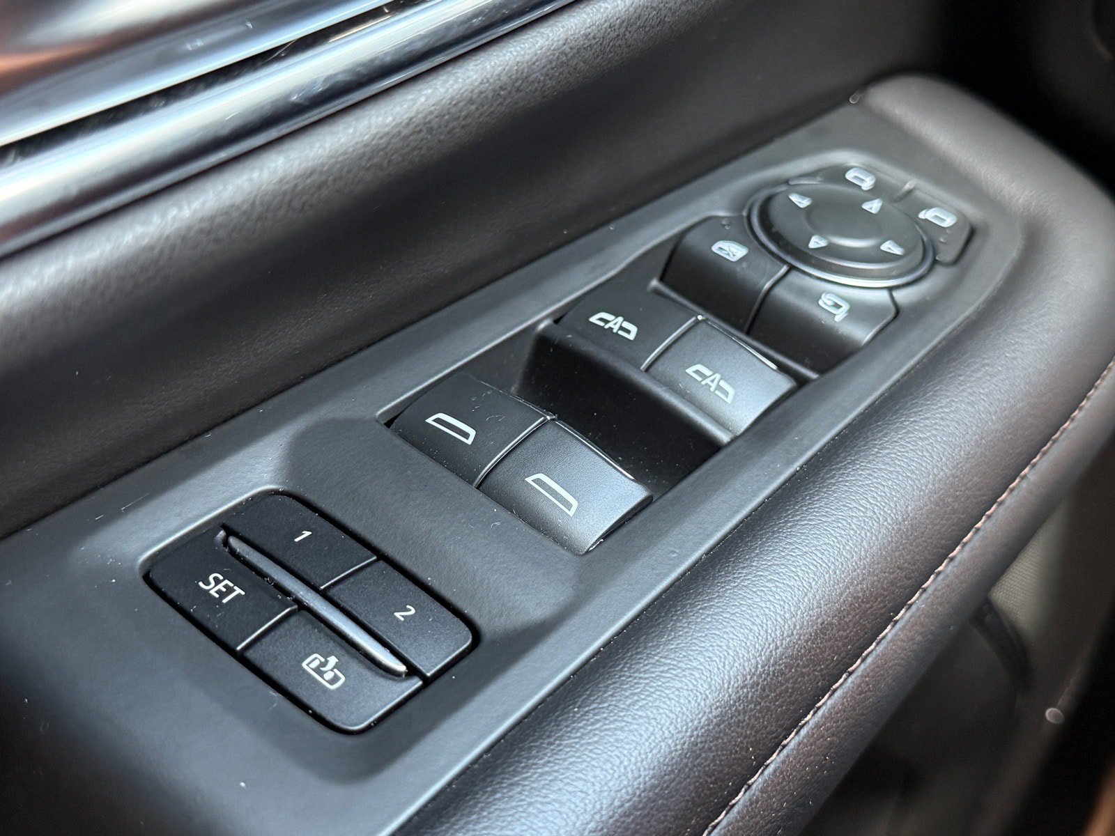 Used 2021 Chevrolet Tahoe High Country AWD/4WD image 15