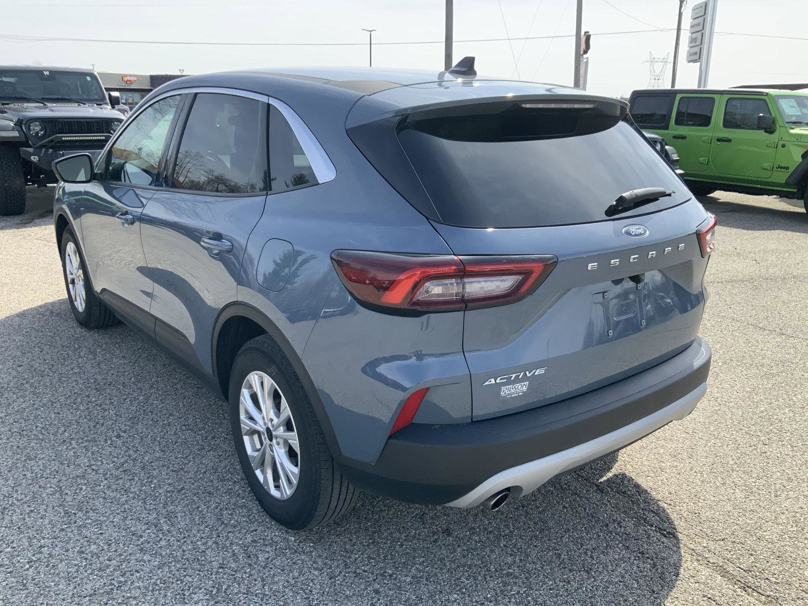 Used 2023 Ford Escape Active image 6