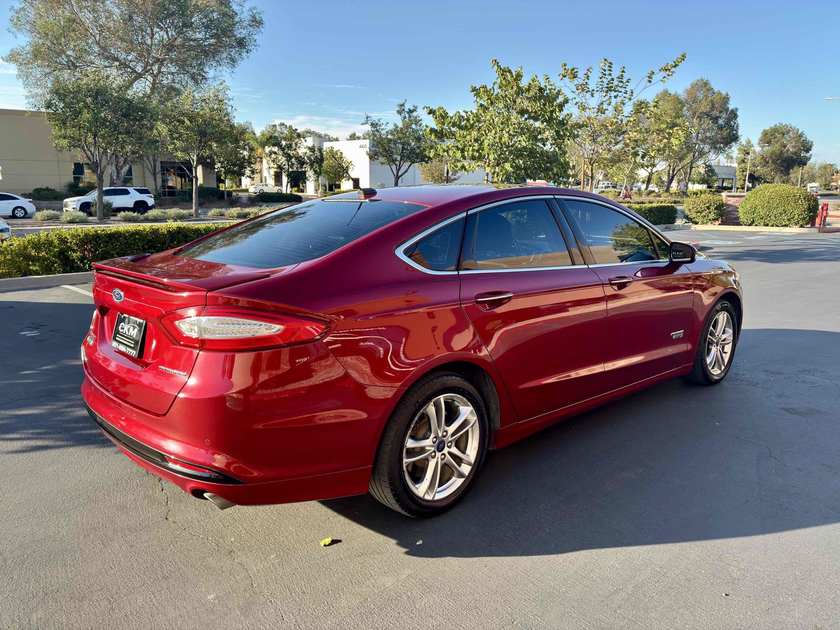Used 2015 Ford Fusion Energi Titanium w/ Driver Assist Package FWD image 8