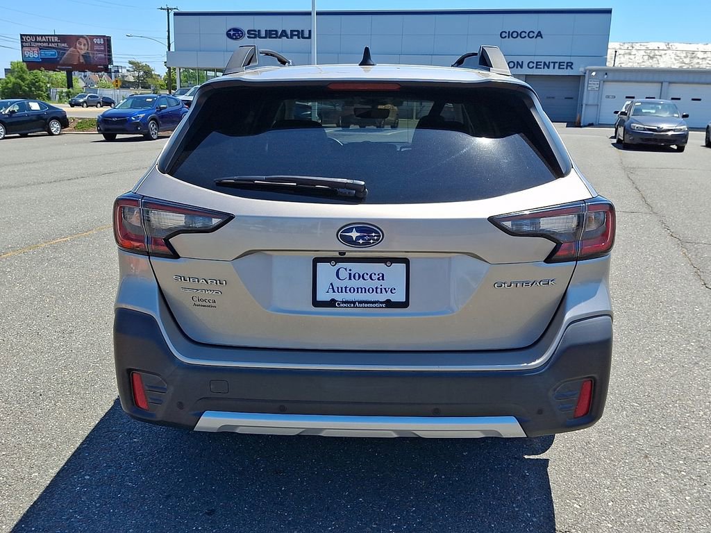 Used 2020 Subaru Outback Limited AWD/4WD image 8