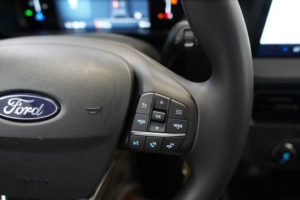 New 2026 Ford Maverick XL FWD image 32