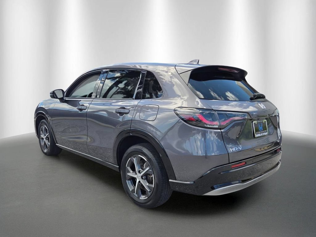 Certified 2024 Honda HR-V EX-L image 5