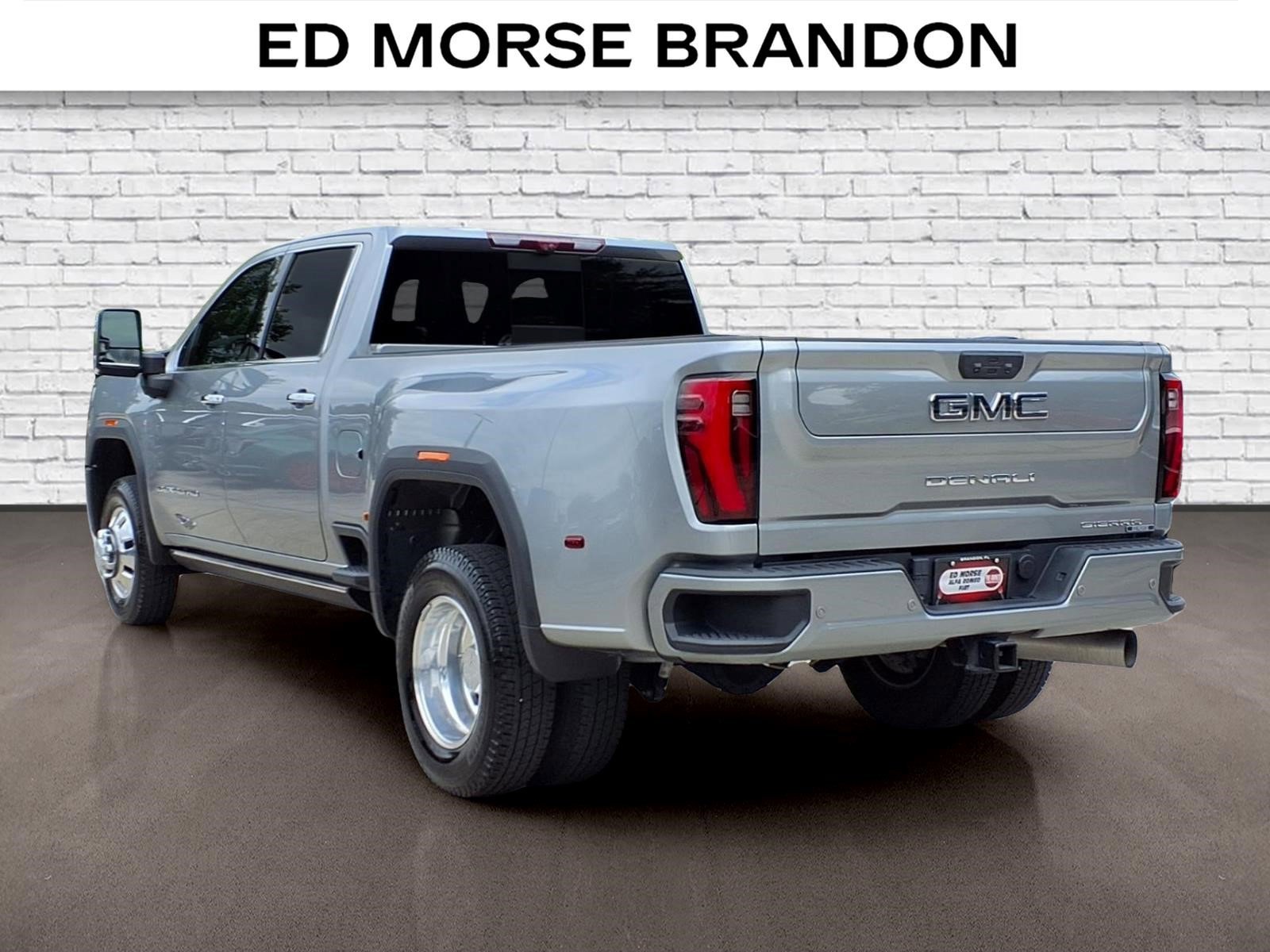 Used 2024 GMC Sierra 3500 Denali Ultimate AWD/4WD video 3