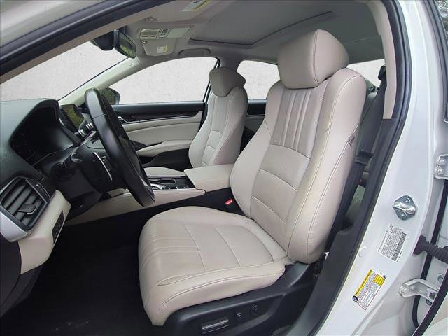 Used 2021 Honda Accord Touring image 17