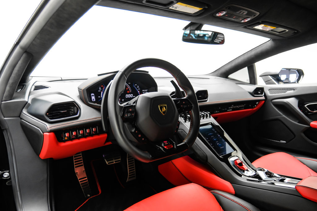 Used 2020 Lamborghini Huracan EVO AWD/4WD image 5