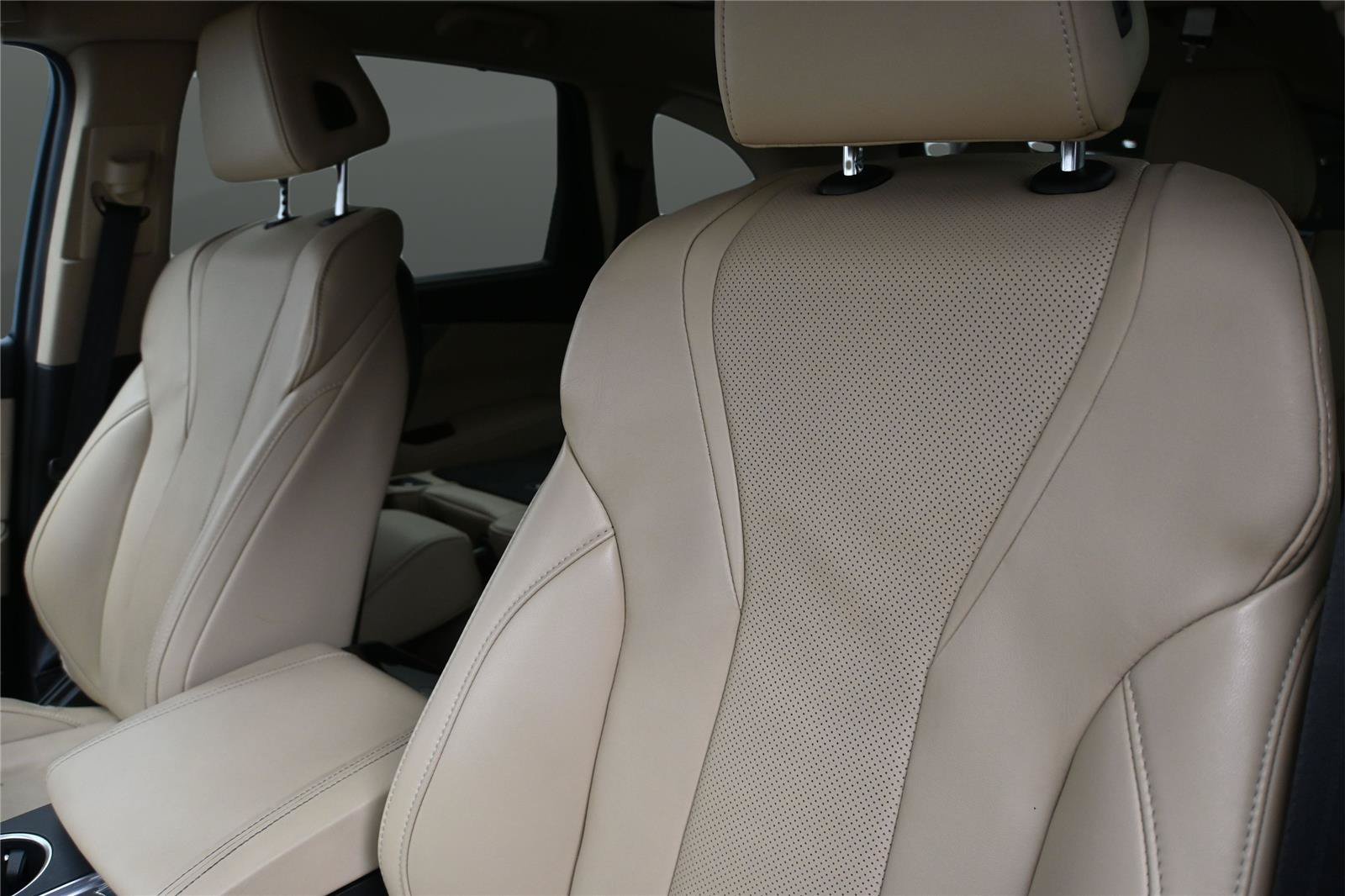 Certified 2023 Acura MDX SH-AWD w/ Technology Package image 24