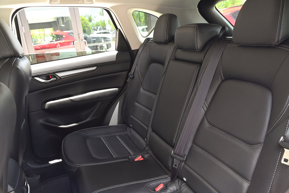 Certified 2025 MAZDA CX-5 AWD 2.5 S w/ Preferred Package image 16