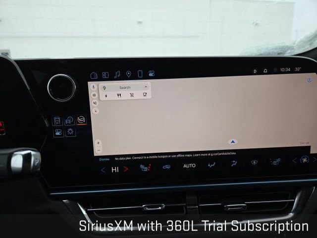 Used 2025 Chevrolet Equinox EV LT w/ Convenience Package image 13