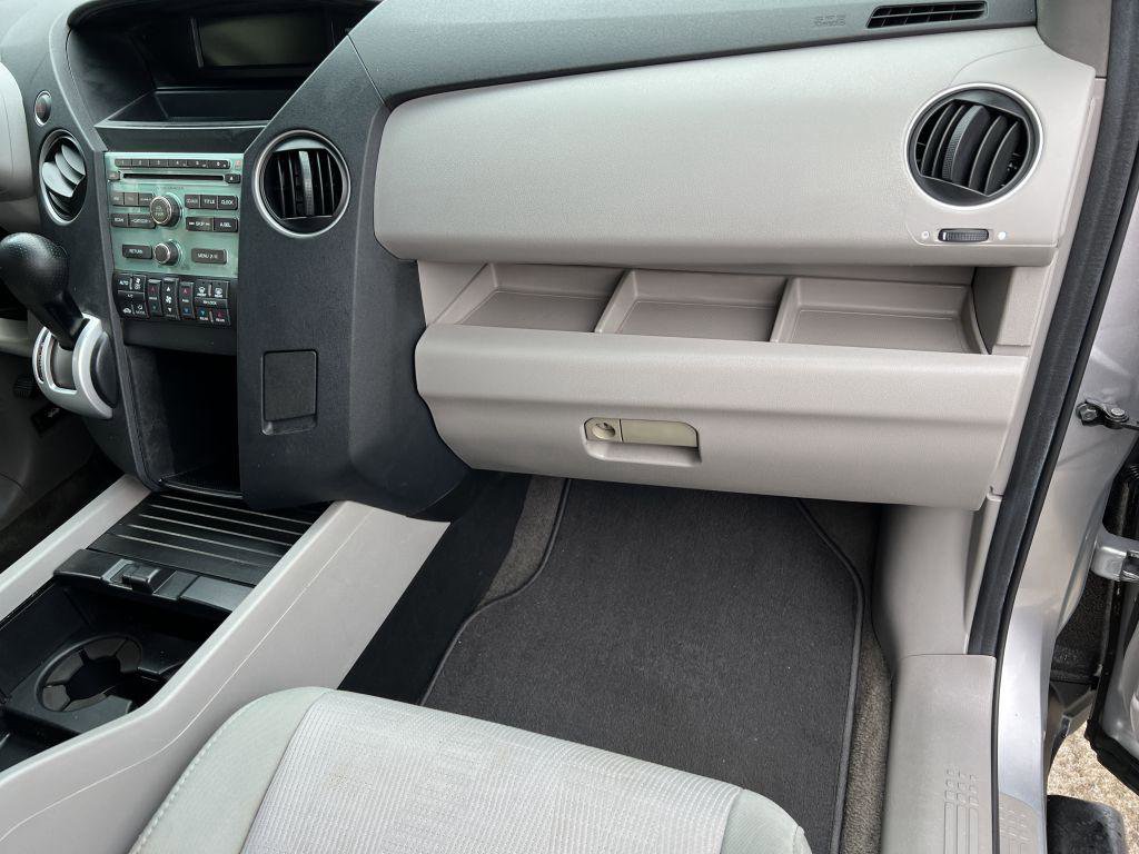 Used 2011 Honda Pilot EX image 17