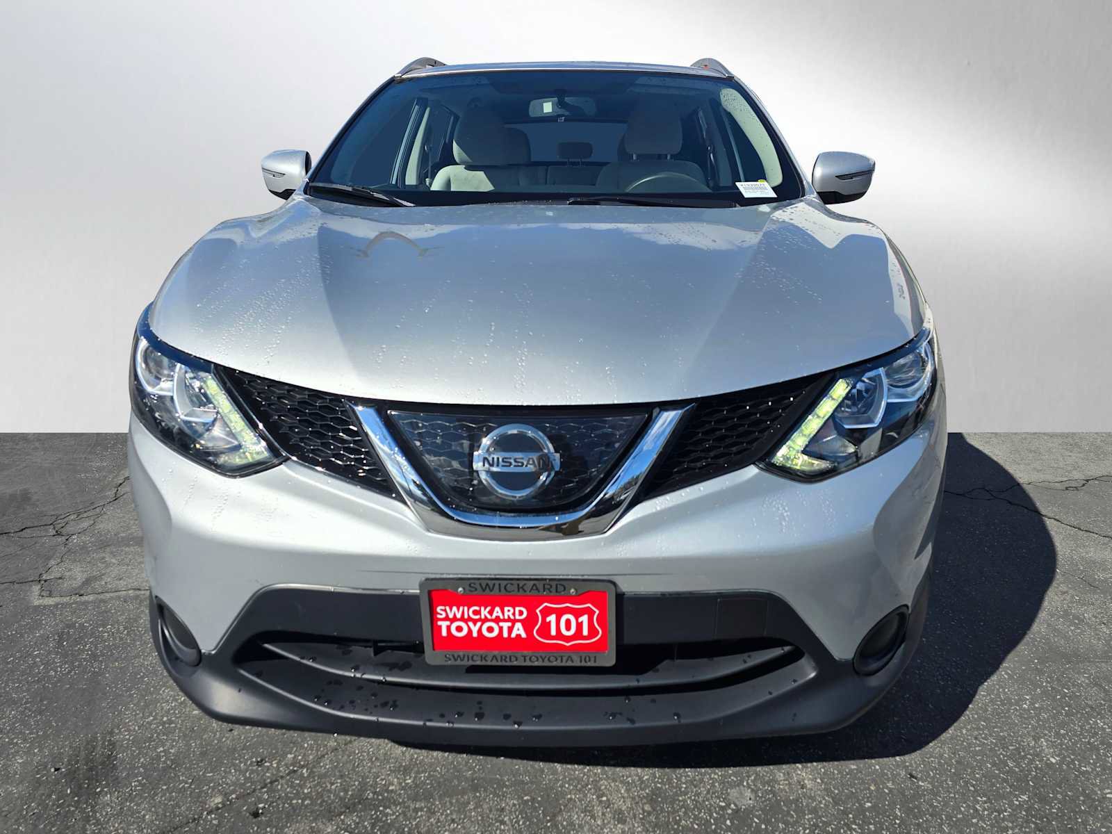 Used 2018 Nissan Rogue Sport SV image 8