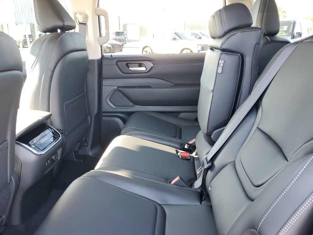 New 2026 Nissan Armada SV RWD image 6