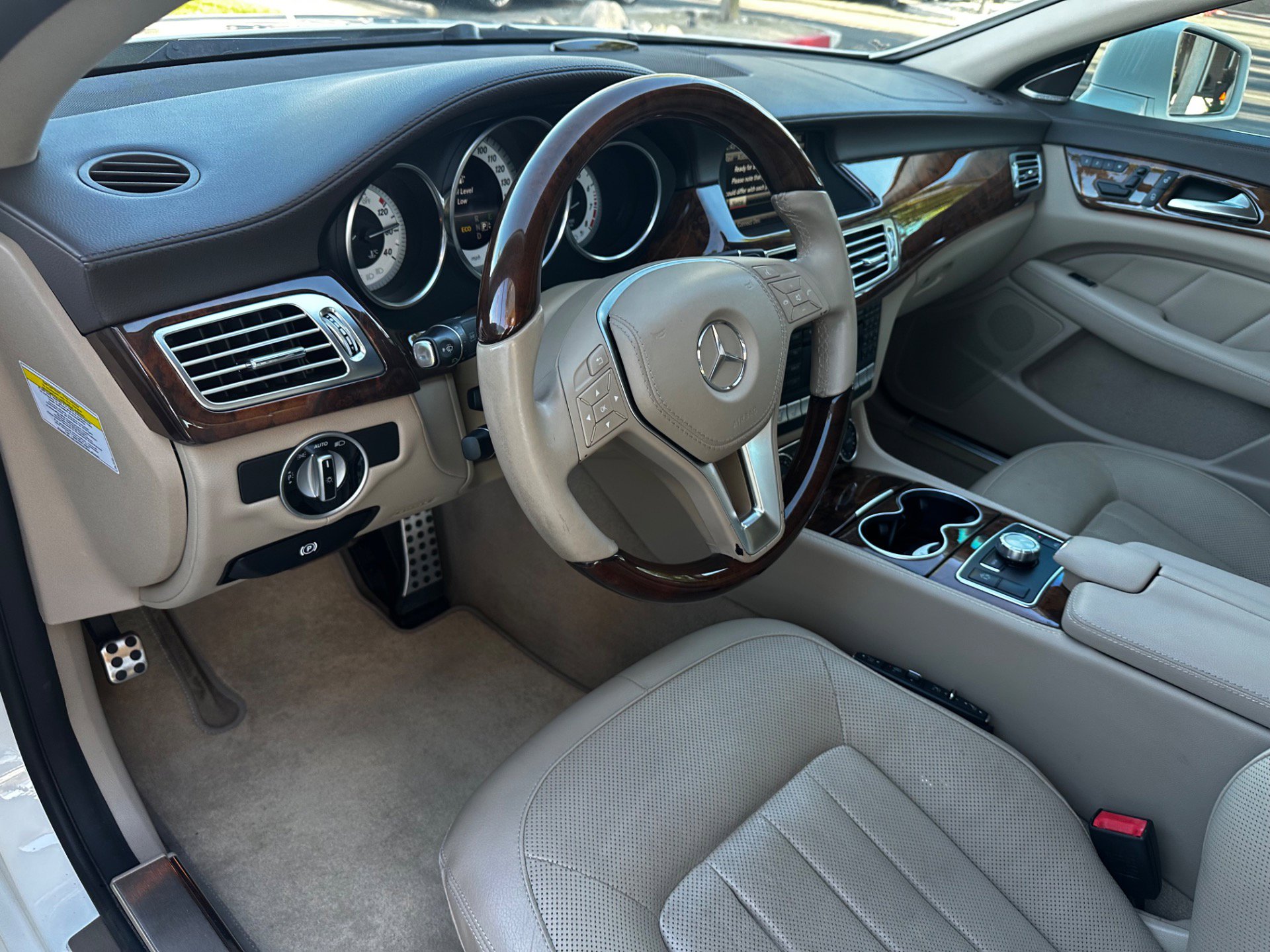 Used 2014 Mercedes-Benz CLS 550 image 27