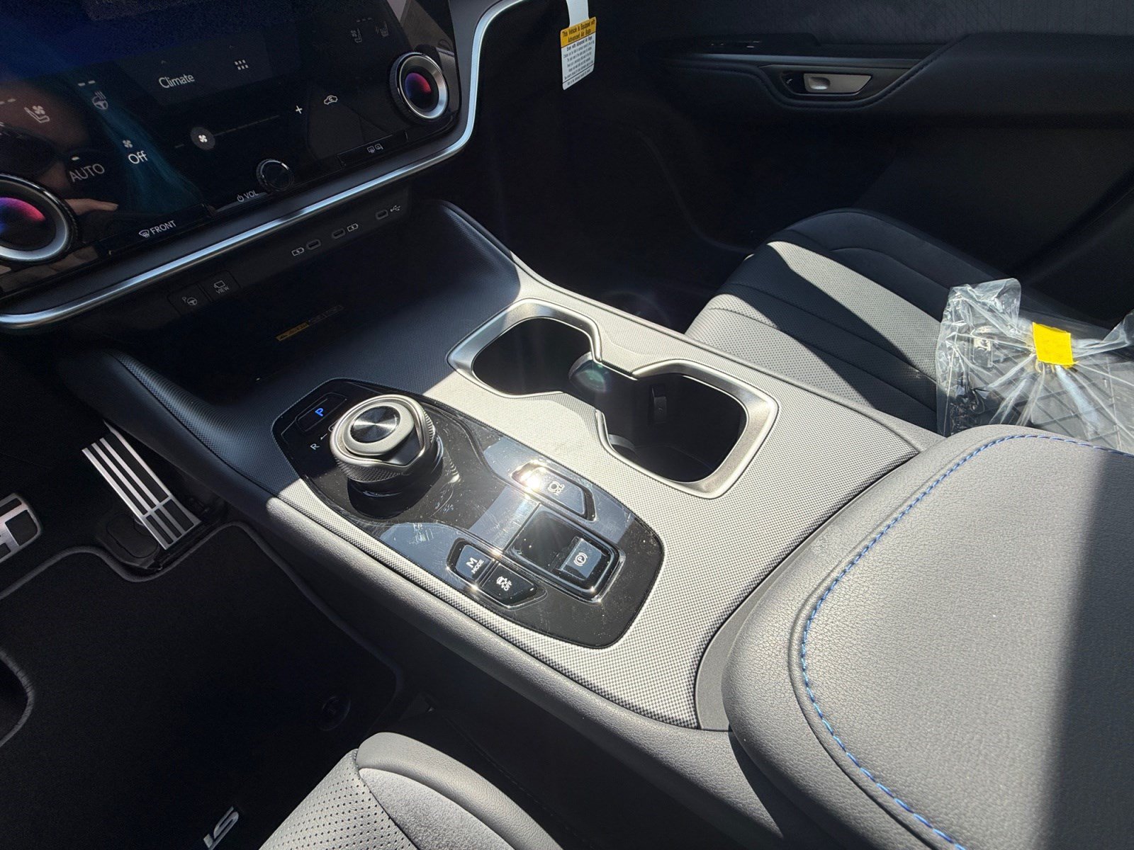 New 2026 Lexus RZ 450e AWD w/ Luxury Package image 15